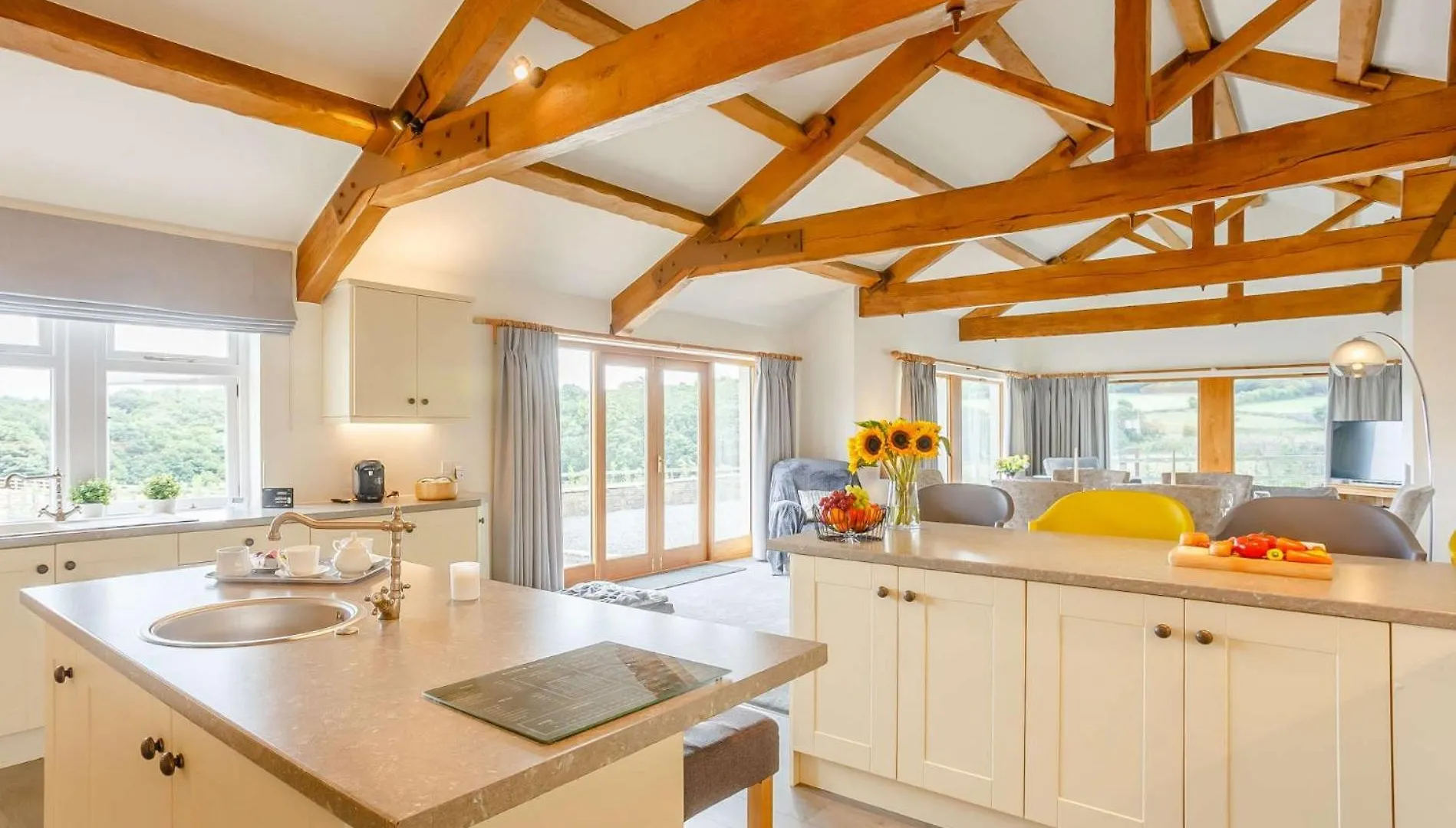 3 Bed In Denby Dale 88924 Villa