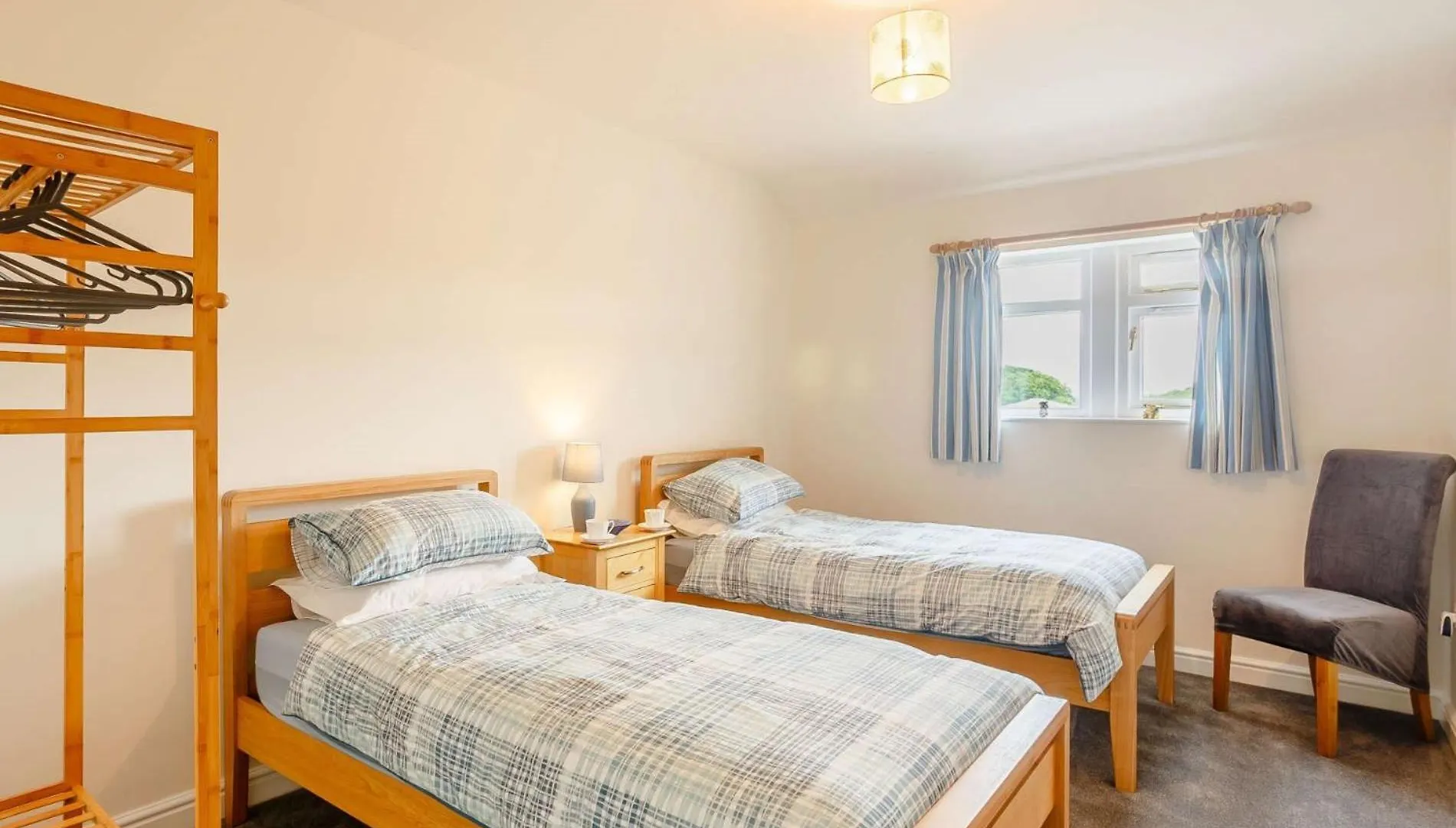 3 Bed In Denby Dale 88924 Villa